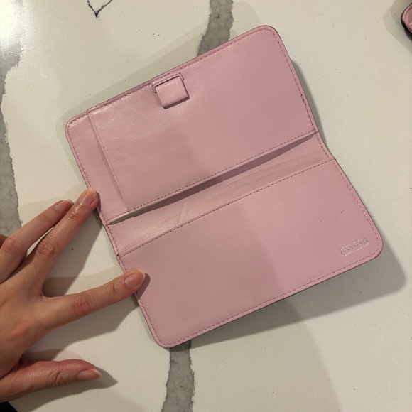 Coach Pink Wallet - Picture 5 of 5
